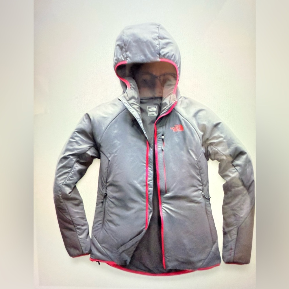 The North Face- Women’s Ventrix Hoodie
